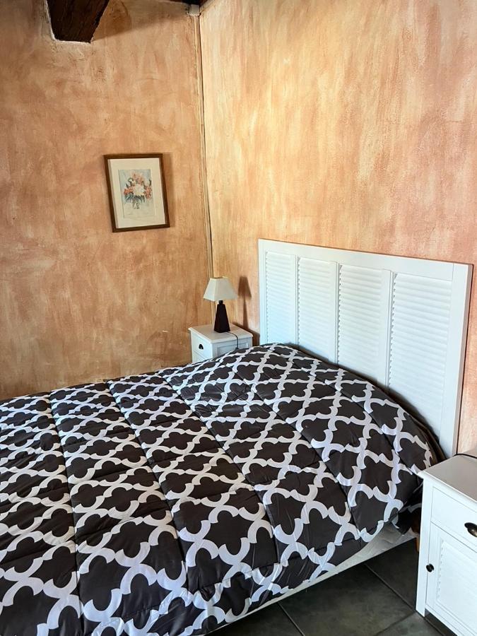 La Maison Sur La Place Aigues-Mortes Exterior foto